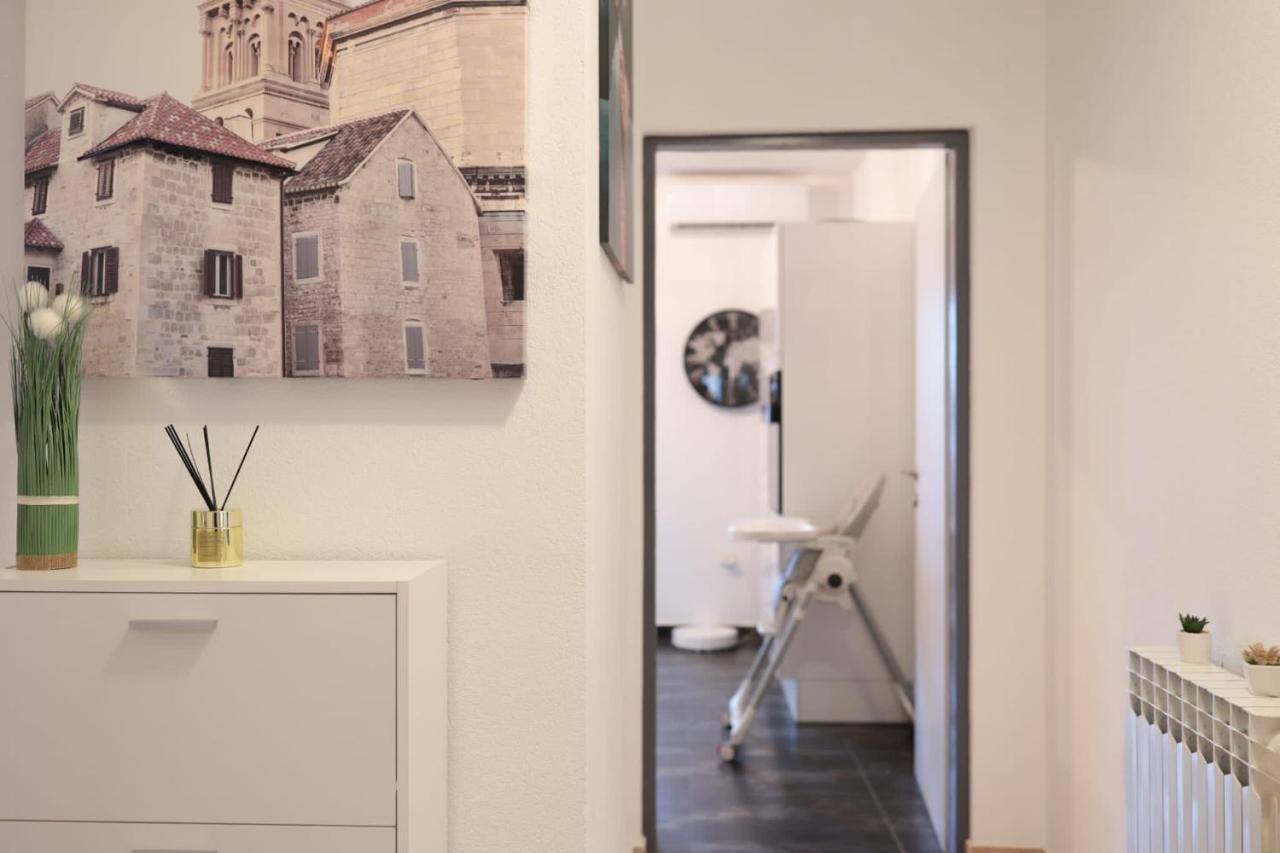 Apartman Nika Sa Jacuzzijem Задар Екстериор снимка